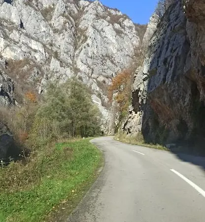 Juzni Vetar Pensjonat Trnski Odorovci