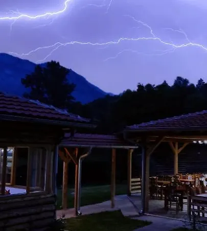 Juzni Vetar Guest house Trnski Odorovci