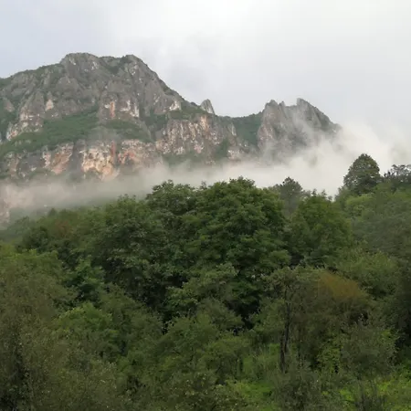 Гостевой дом Juzni Vetar 3*