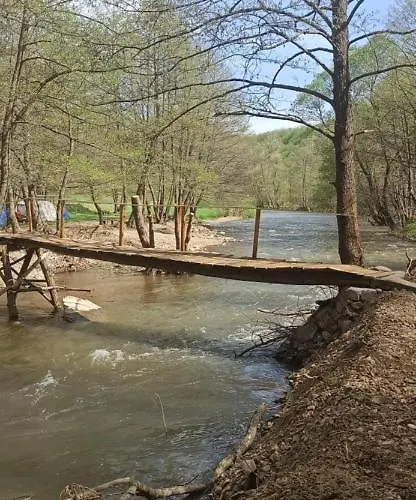 Juzni Vetar Гостевой дом Trnski Odorovci