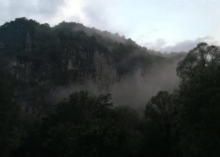 Juzni Vetar Гостевой дом Trnski Odorovci