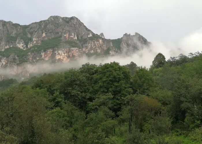 Гостевой дом Juzni Vetar 3*