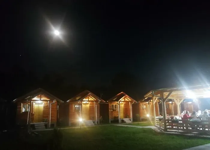 Гостевой дом Juzni Vetar Trnski Odorovci